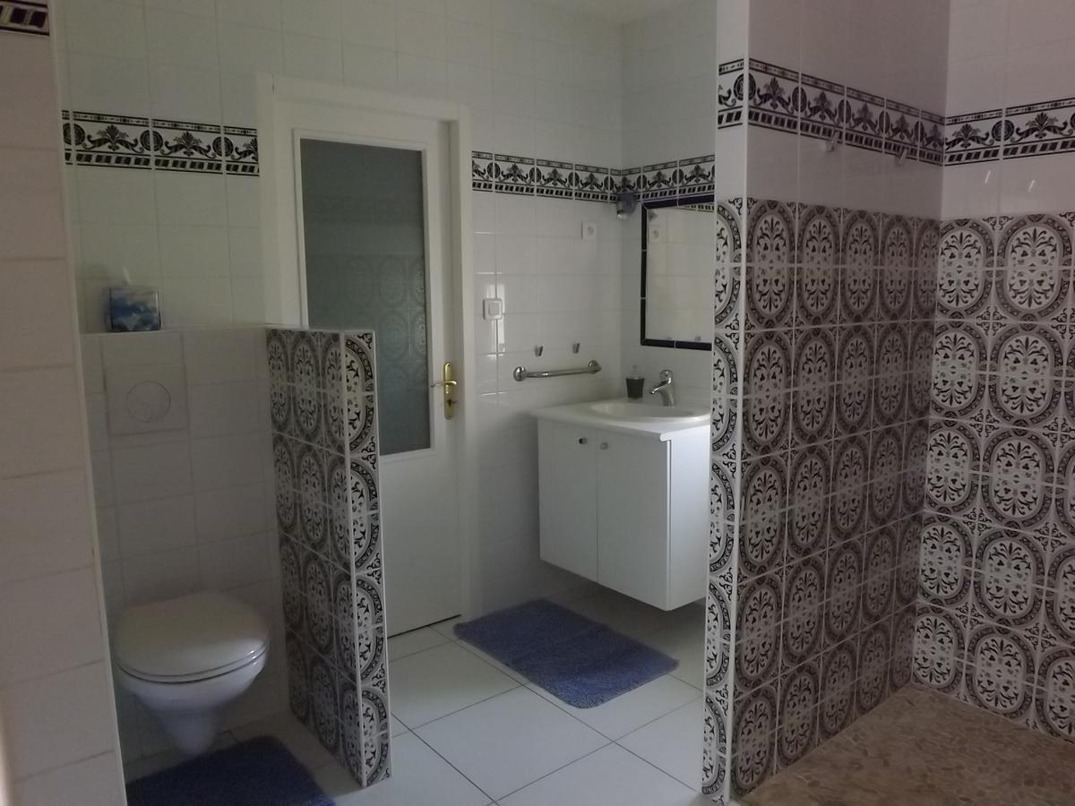 Comps  La Petite Auberge المظهر الخارجي الصورة